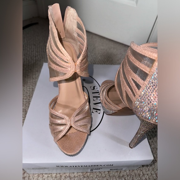 Steve Madden high heels - Picture 2 of 5